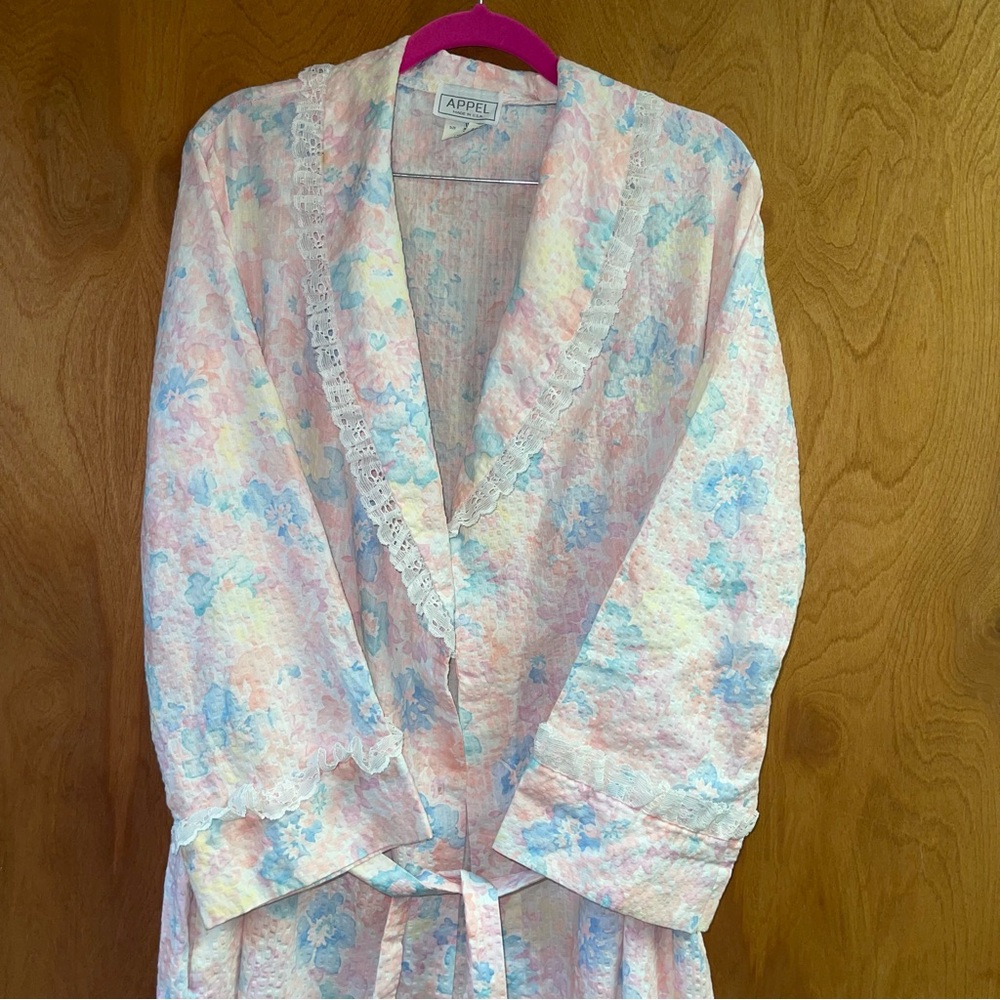 Vintage Appel Belted Pastel Floral Robe Seersucker Women’s Large Union Made USA - Picture 2 of 12